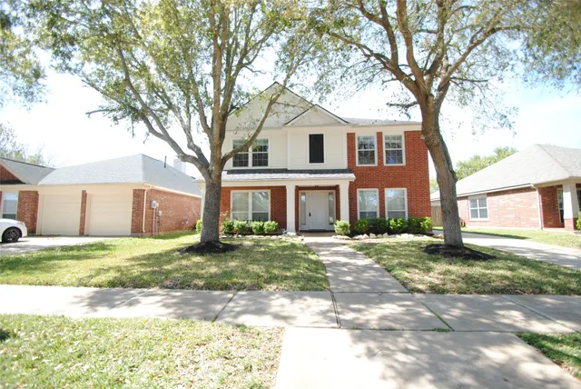 Cheap Waterside Estates Sec 9 Real Estate
