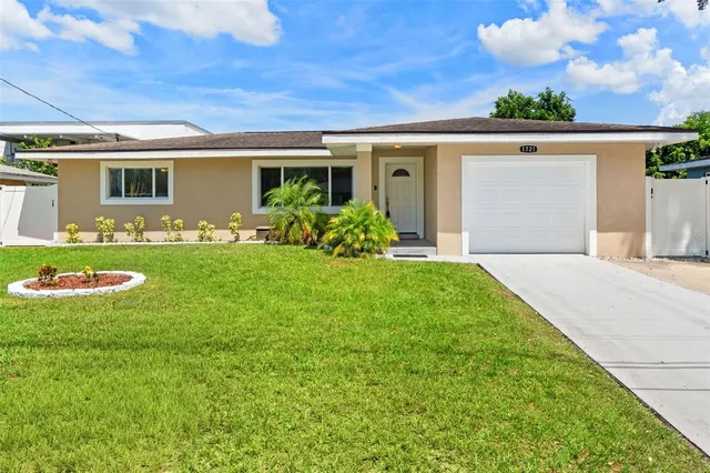 Expensive PONCE DELEON ESTATES Real Estate