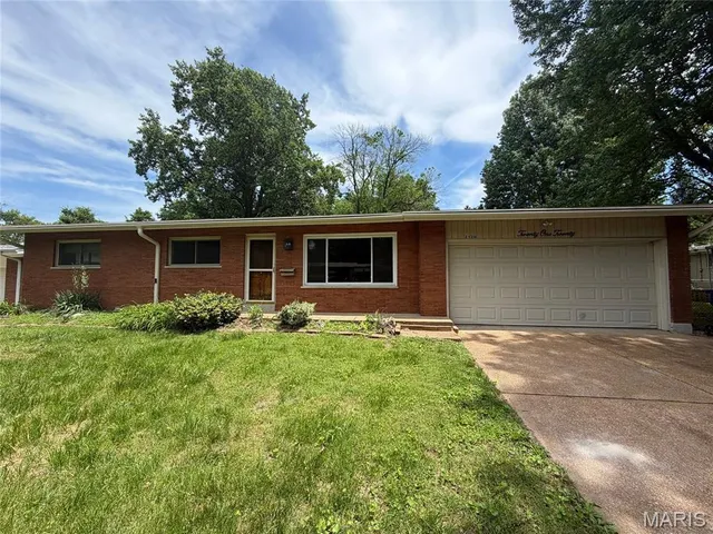 Popular Walnut Grove Hills Real Estate