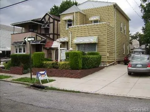Popular Jamaica Real Estate