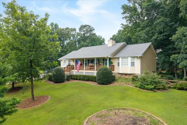 Popular Dogwood Farms Real Estate