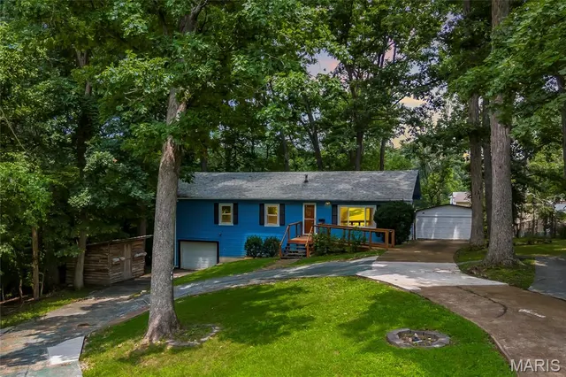 Popular Delbruegge Peter Real Estate