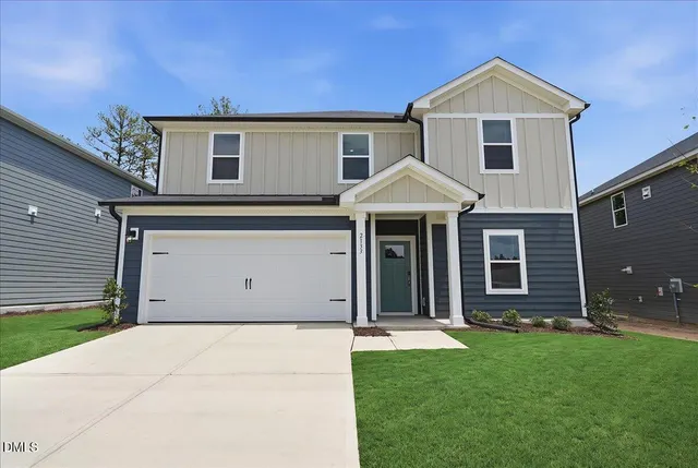Popular Avalon Place Real Estate