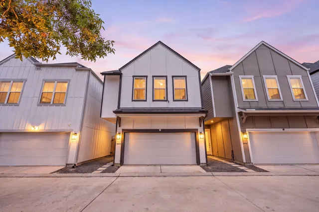 Popular Berry Villas Real Estate