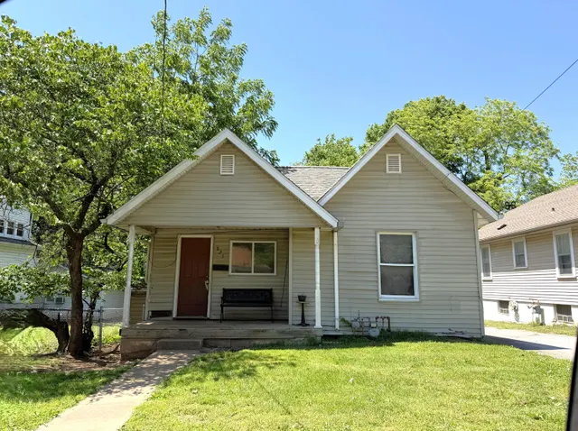Popular Milner - Abbot - Minard Real Estate