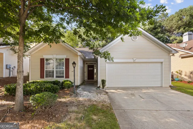 Expensive Avian Forest Real Estate