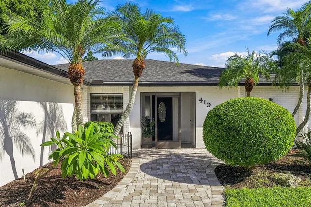 Cheap WOODS OF PALMA SOLA Real Estate