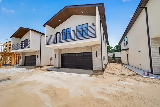 Popular North Spring Meadows Real Estate