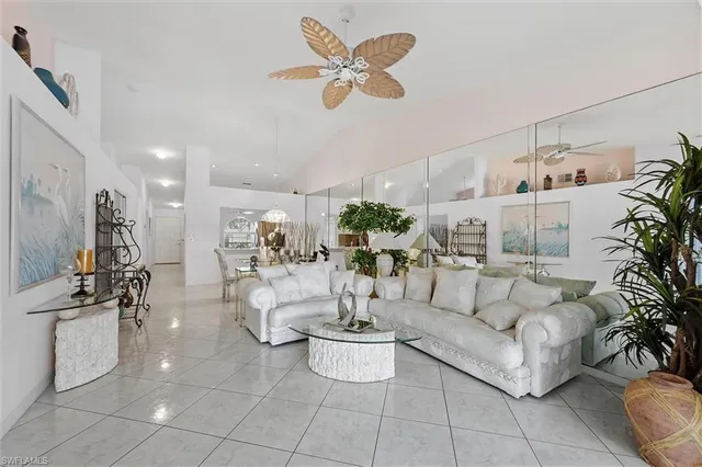 Popular MUSTANG VILLAS Real Estate