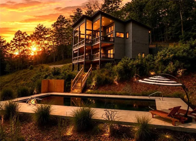 Popular Mull Estates Real Estate