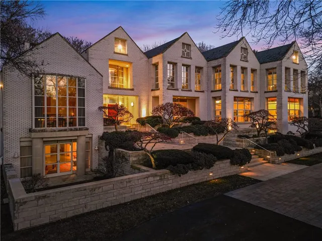 Popular Mission Hills Real Estate