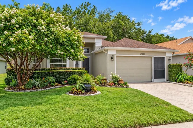 Popular WELLINGTON AT SEVEN HILLS PH 9 Real Estate