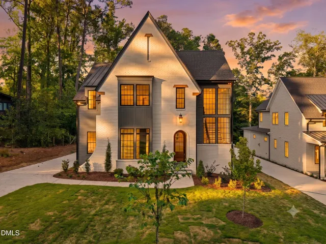 Popular Forest Heights Real Estate