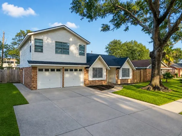 Popular Park View Manor Real Estate