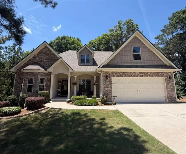 Popular CRYSTAL SPRINGS ESTATES Real Estate