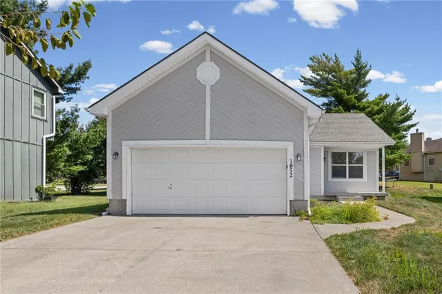 Cheap Lakeridge Meadows Real Estate