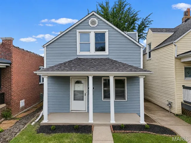 Expensive Newport Heights Add Real Estate