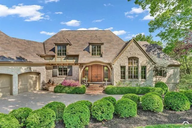 Popular Fall Creek Farms Real Estate
