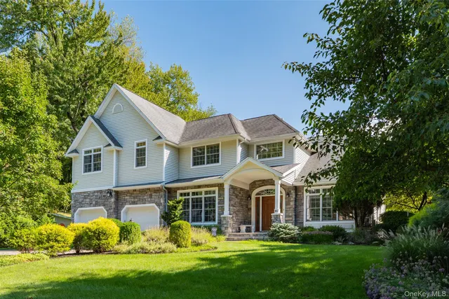 Expensive Pearl River Real Estate