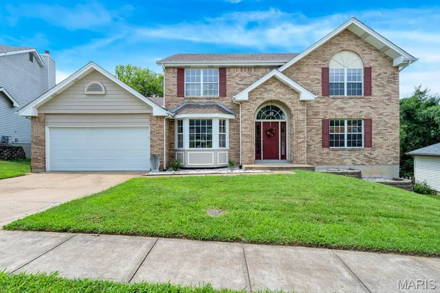 Popular Estates At Arrowhead The Real Estate