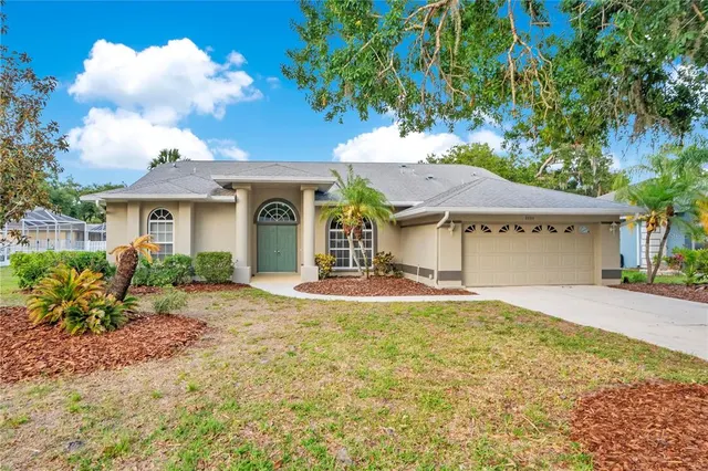 Popular RIVER WOODS PH I Real Estate