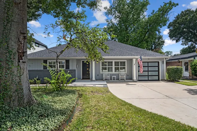 Cheap Long Point Woods Real Estate