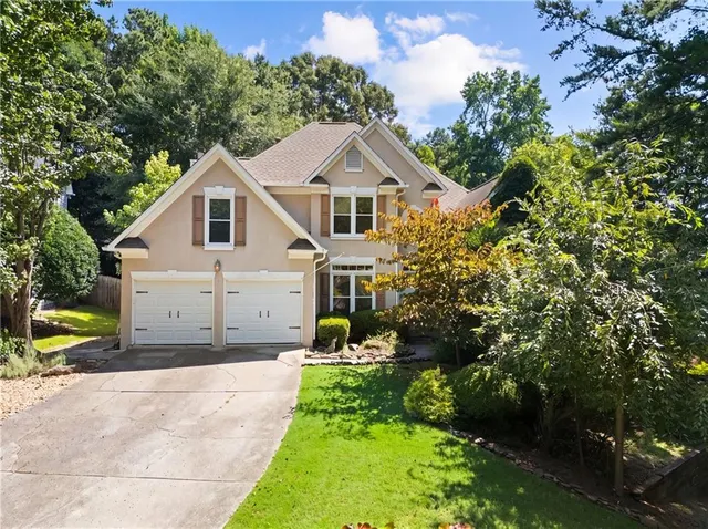 Popular RIVER TERRACE Real Estate