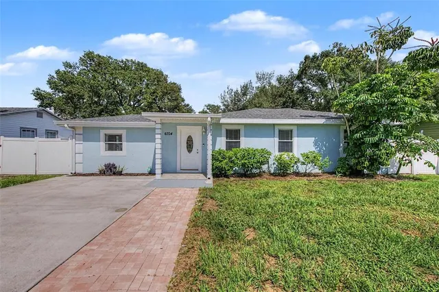 Expensive TROPICAL PINES Real Estate