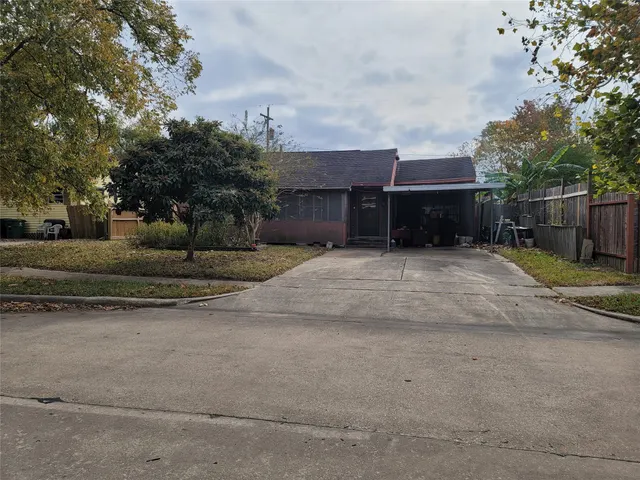 Popular Southern Village Sec 02 Real Estate
