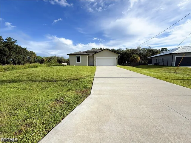 Popular LABELLE ACRES Real Estate