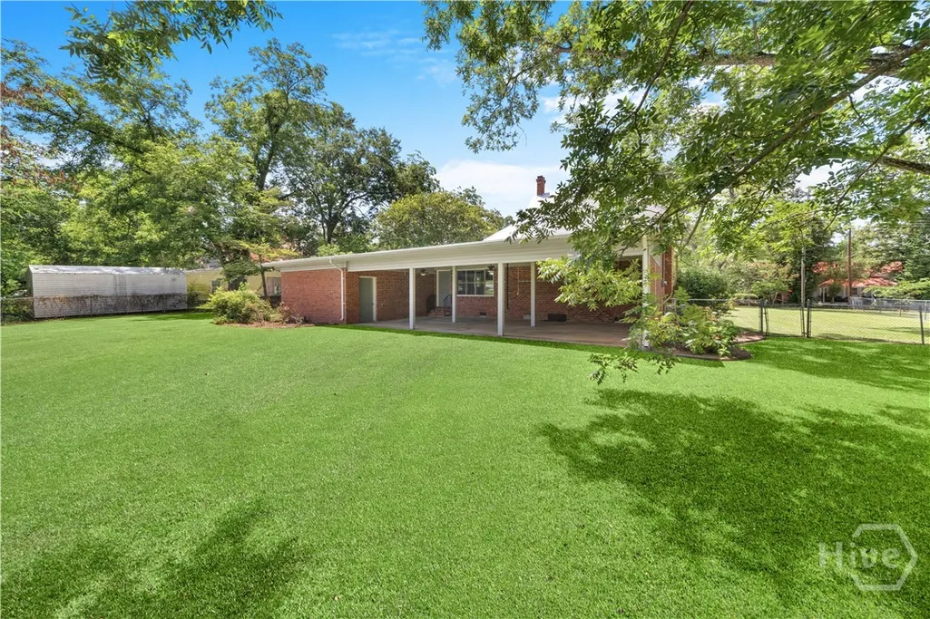 Listing Thumbnail Image 29