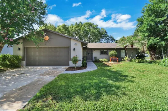 Expensive GREEN BRIAR VILLAGE Real Estate