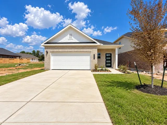 Cheap Enclave at Willis 40's Real Estate