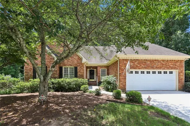 Popular Timberloch Real Estate