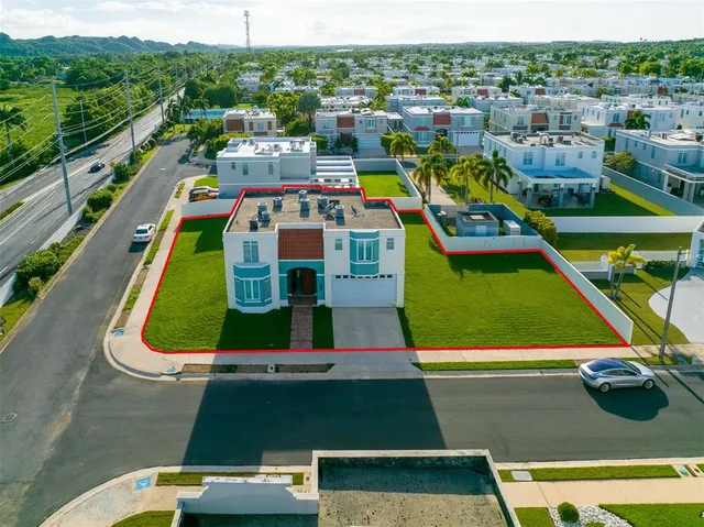 Popular PASEO LOS CORALES II Real Estate