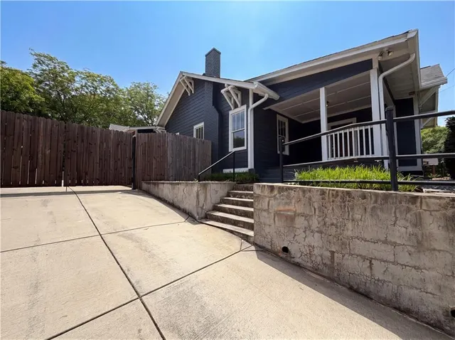 Popular Cb Mcdaniel Real Estate