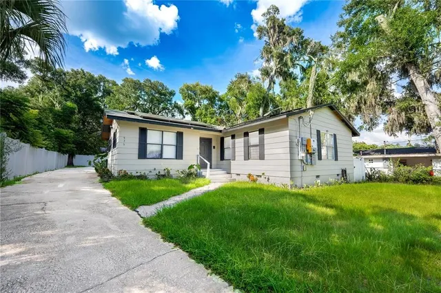 Popular ARMSTRONGS ADD DELAND Real Estate
