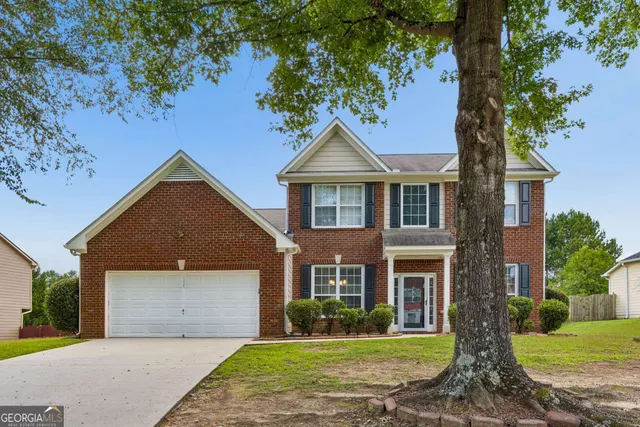 Popular Huntcrest Real Estate