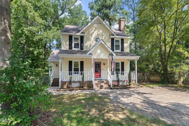 Cheap Hedingham Real Estate