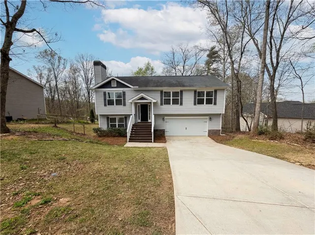Popular Brookwood Heights Real Estate