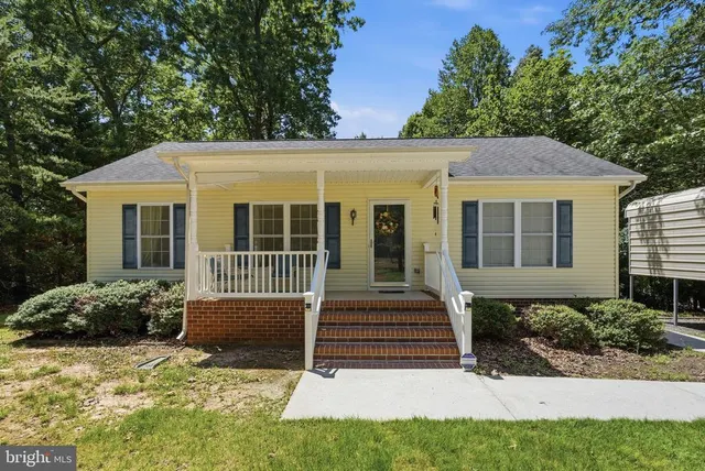 Cheap Bluewater Real Estate