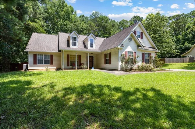 Popular HAMPTON BROOK Real Estate