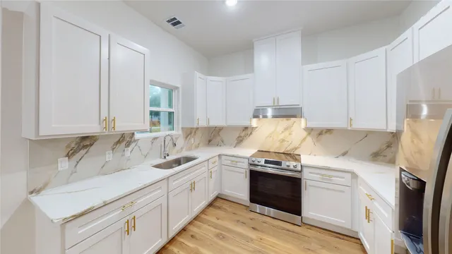 Popular Southern Crossing Real Estate