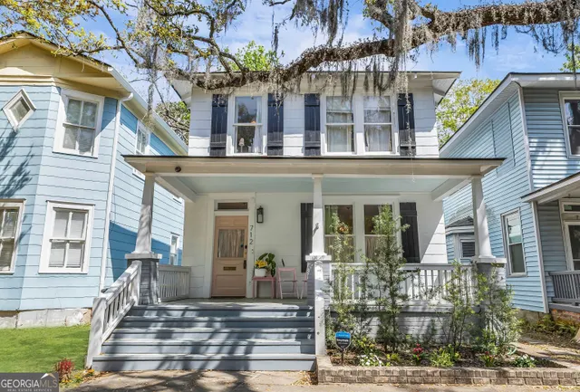 Popular Thomas Square Real Estate