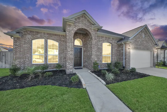 Cheap Rodeo Palms The Lakes Real Estate