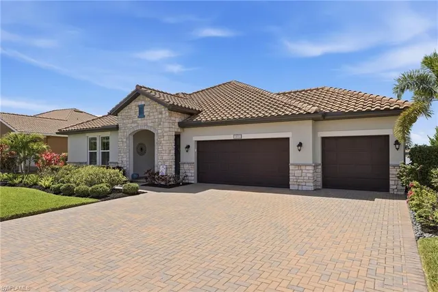 Expensive VALENCIA LAKES Real Estate