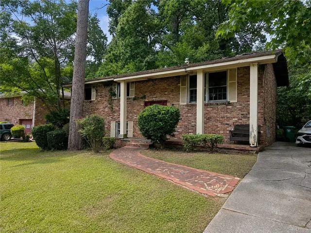 Popular Deerfield Real Estate