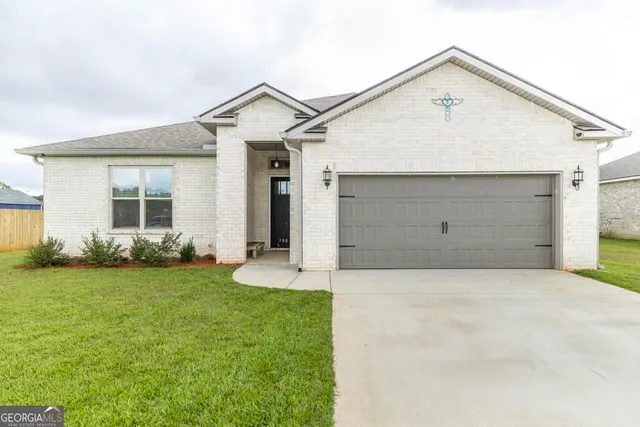 Cheap Hunt Place Real Estate