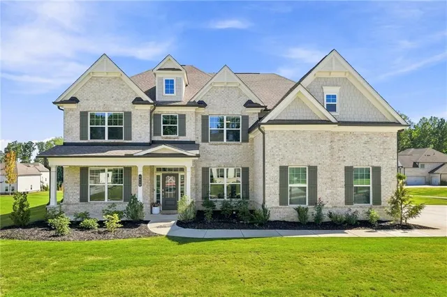 Popular Hawkins Manor Real Estate