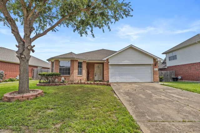 Popular Branford Park Sec 01 Real Estate
